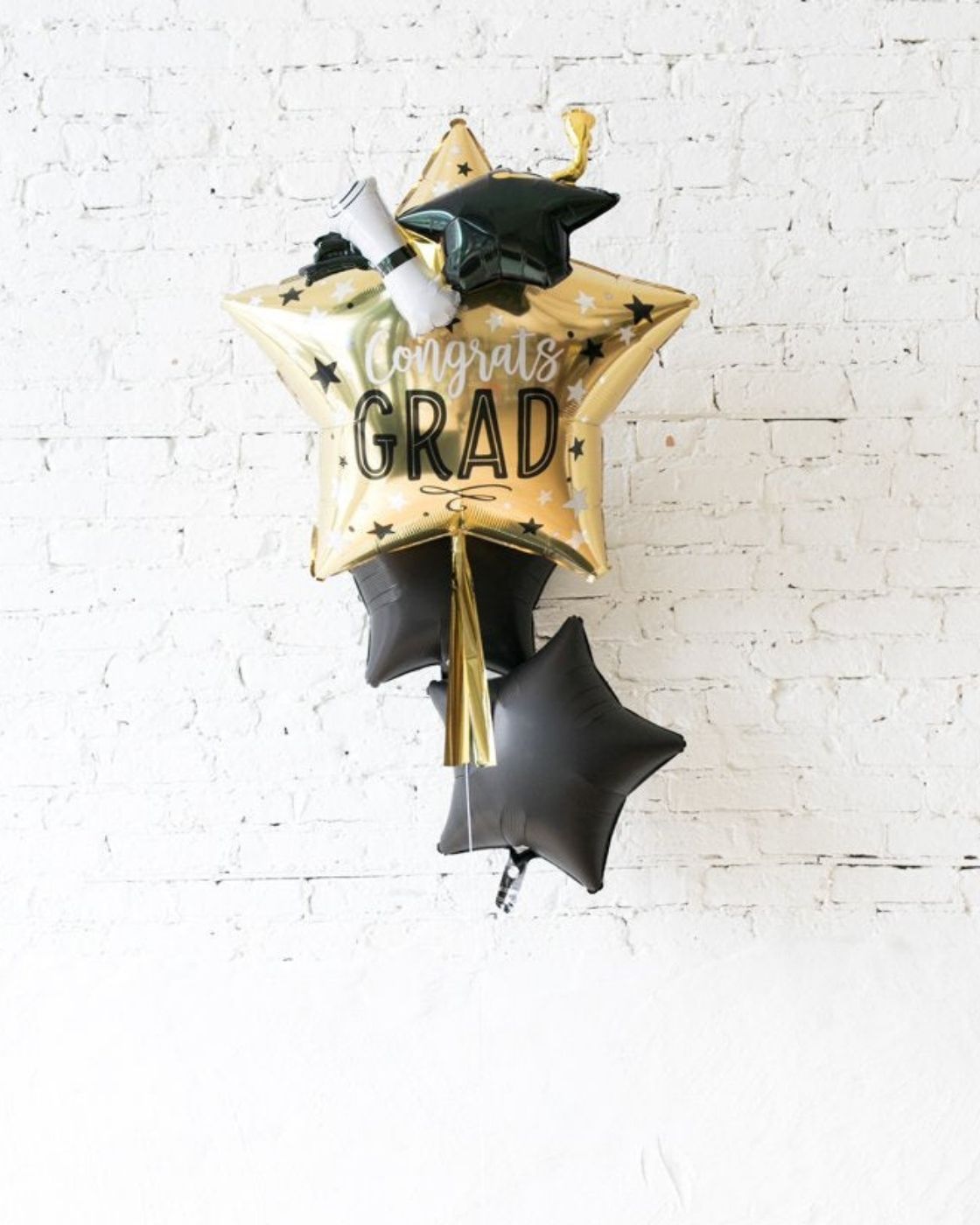 Grad Stars Balloon Bouquet
