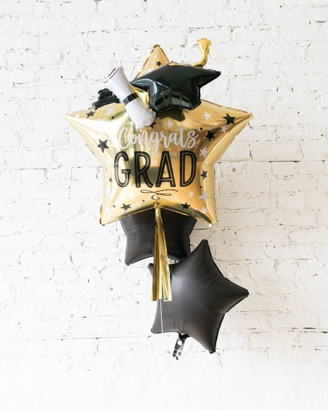 Grad Stars Balloon Bouquet